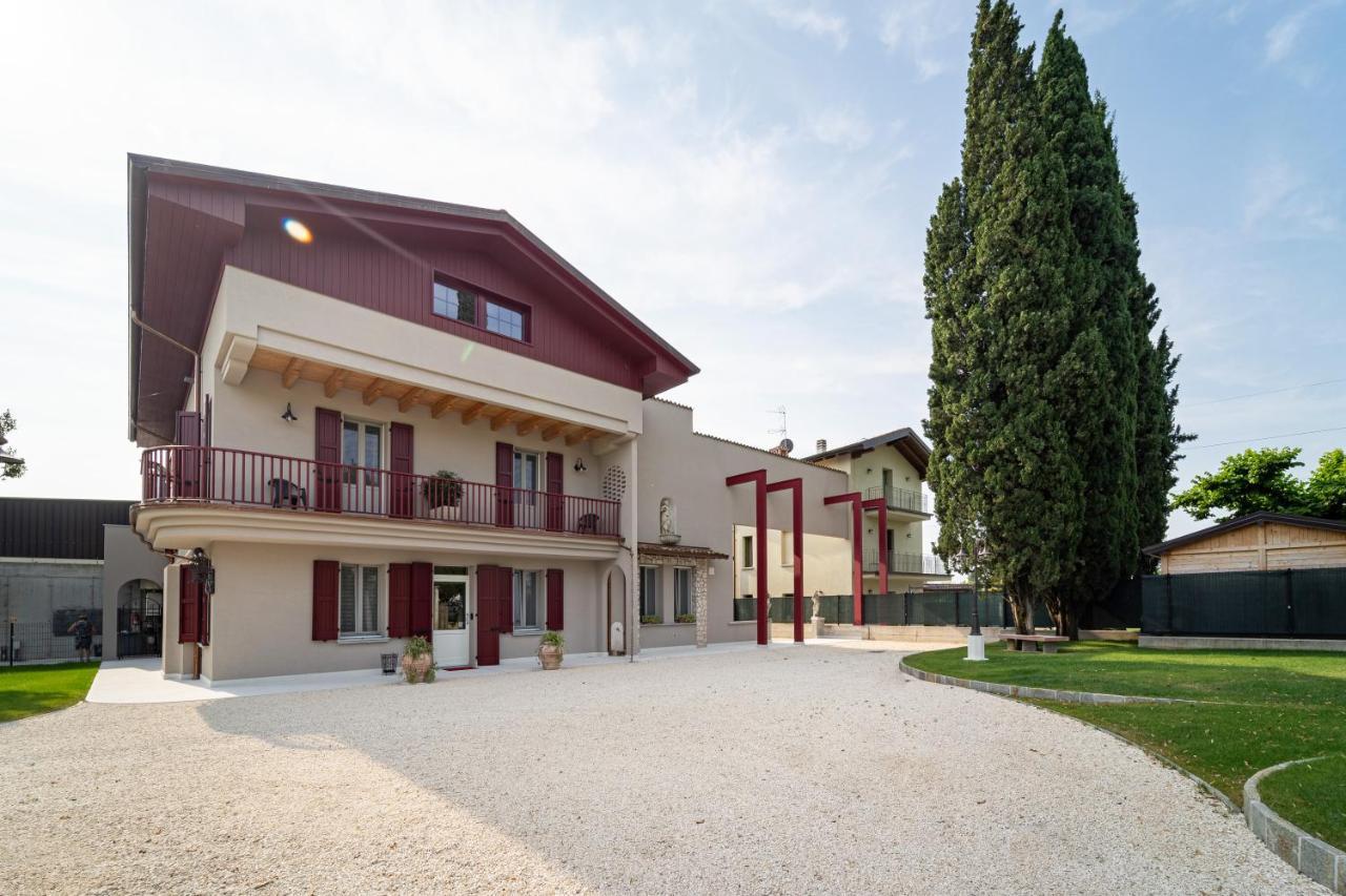 Villa Veronesi San Martino della Battaglia Luaran gambar